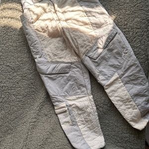 Nike - Limited Edition Jordan Women’s Parachute Sport Pants